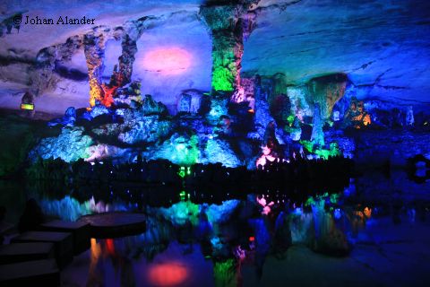Färgglad grotta Färgglad grotta